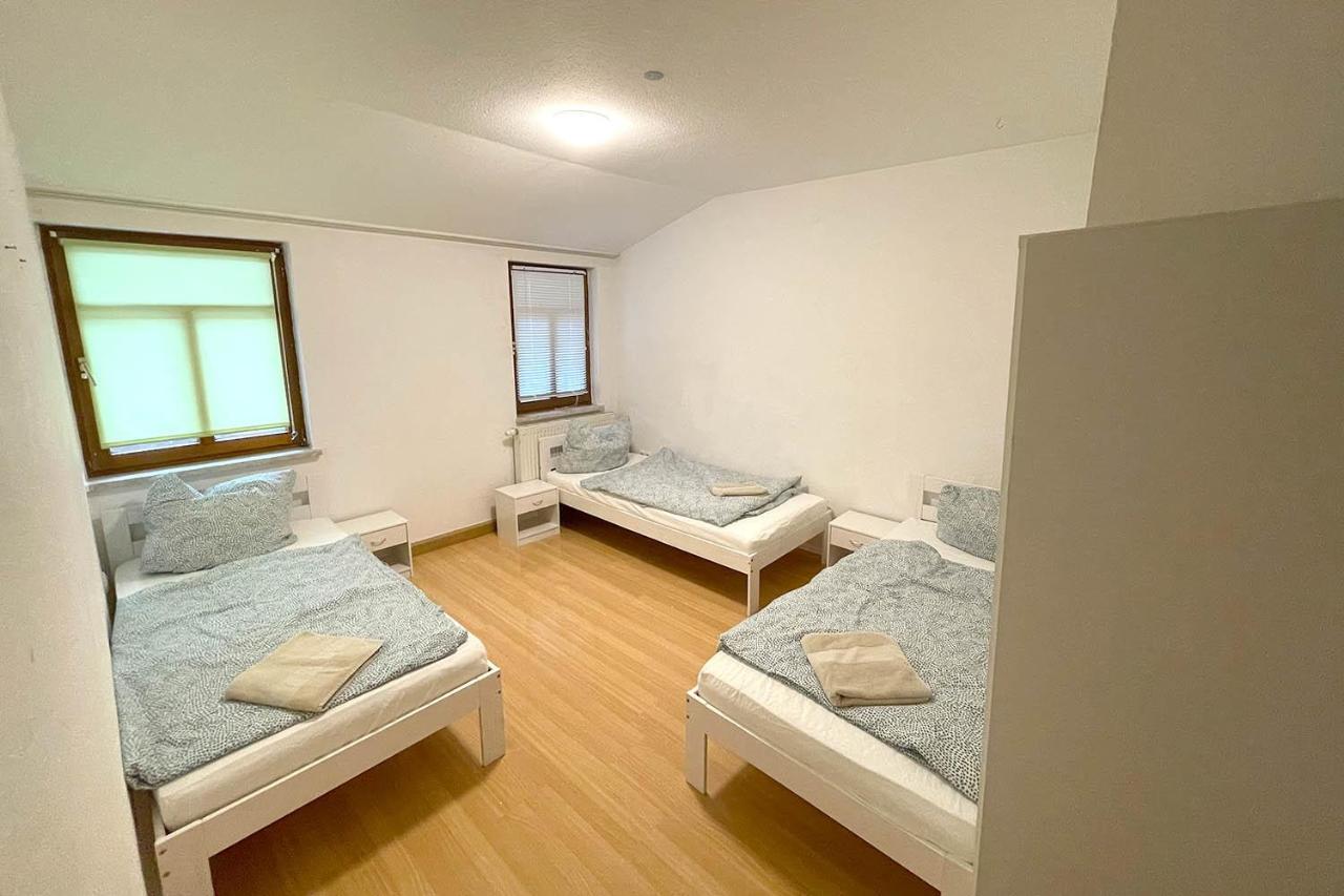 City Apartment With Wifi Near Jena Kahla  ภายนอก รูปภาพ